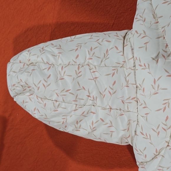 Jessica Simpson Infant Outerwear.  Size 6/9 Months.  Color is an Off White.  NWT - Picture 11 of 16